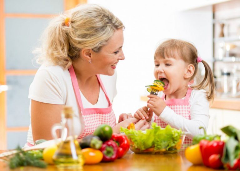 Como enseñarle a los niños a tener conciencia sobre los alimentos